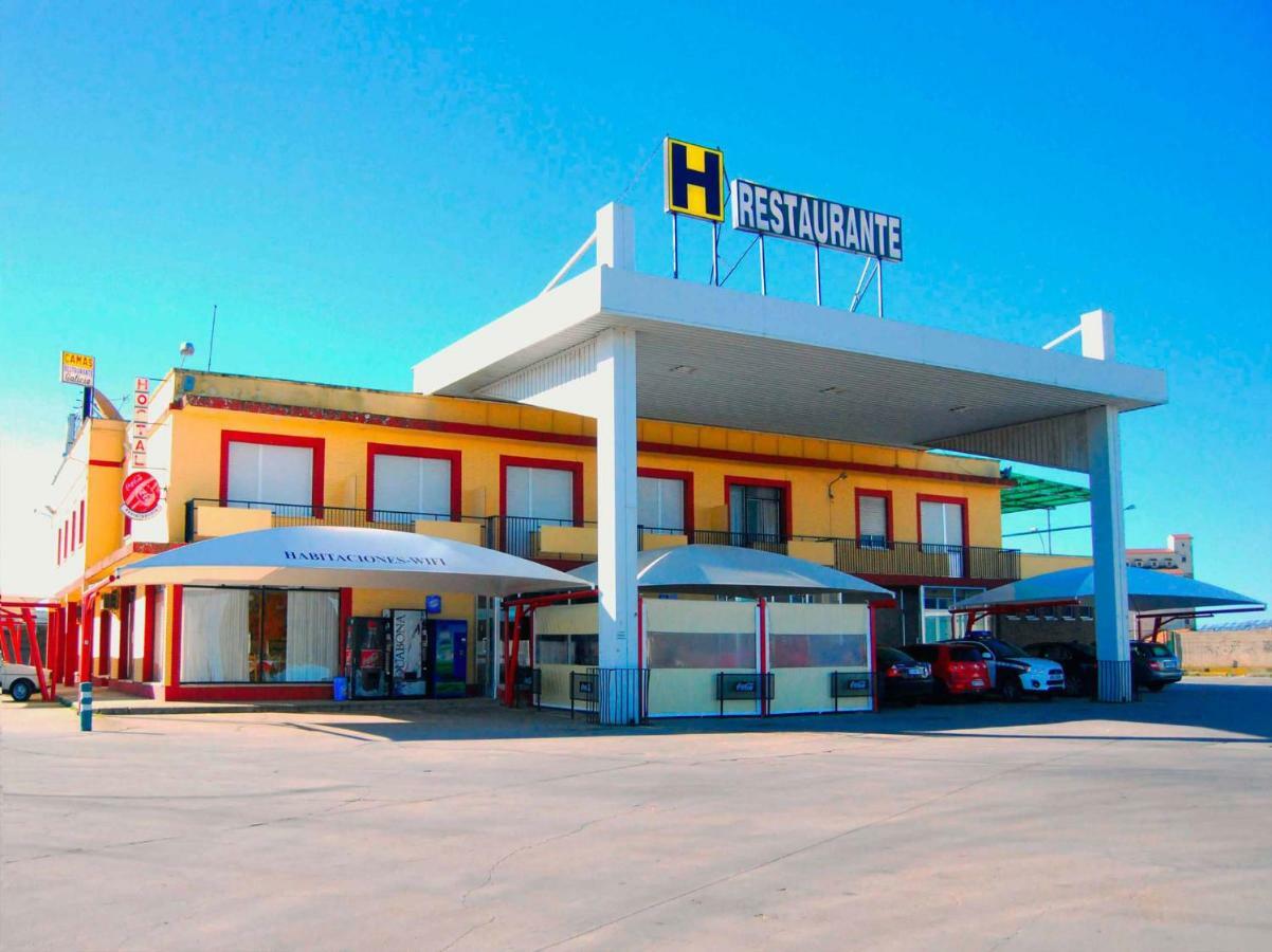 Hostal Galicia Villardefrades Экстерьер фото