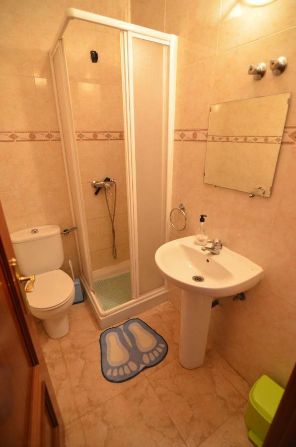Hostal Galicia Villardefrades Экстерьер фото