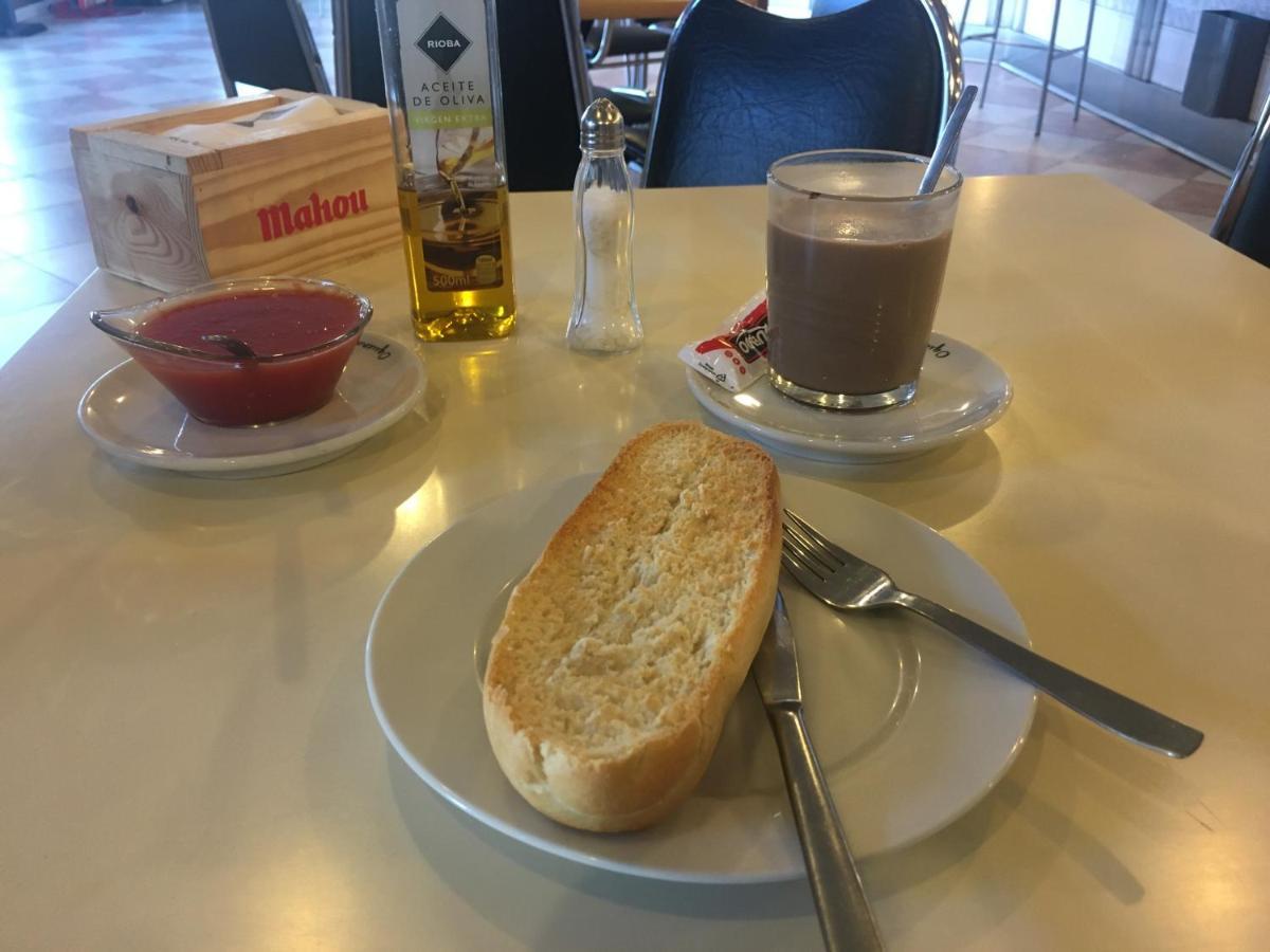 Hostal Galicia Villardefrades Экстерьер фото