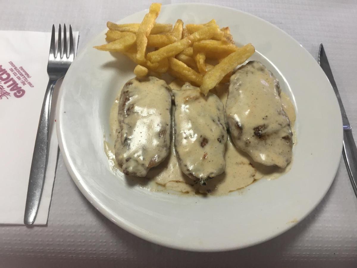 Hostal Galicia Villardefrades Экстерьер фото